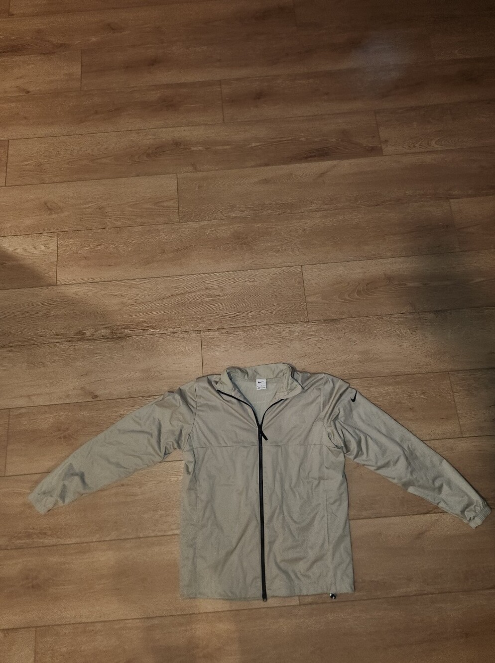 Nike Athletic Tan Khaki Full Zip Windbreaker Men's Size Medium Like New Conditio